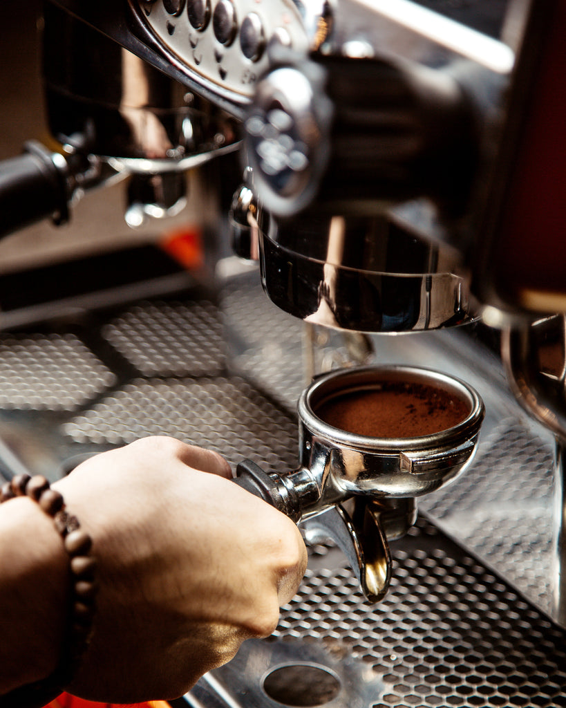 How to Choose the Type of Coffee Beans and Grind According to Your Coffee Machine
